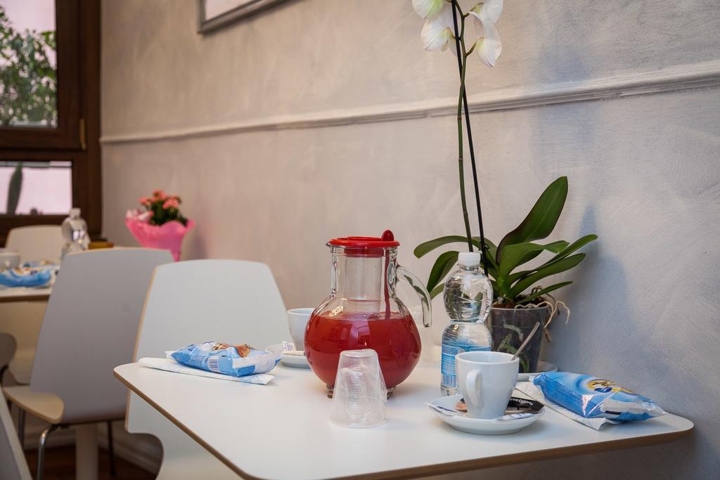 Ora Guest House โรม ภายนอก รูปภาพ