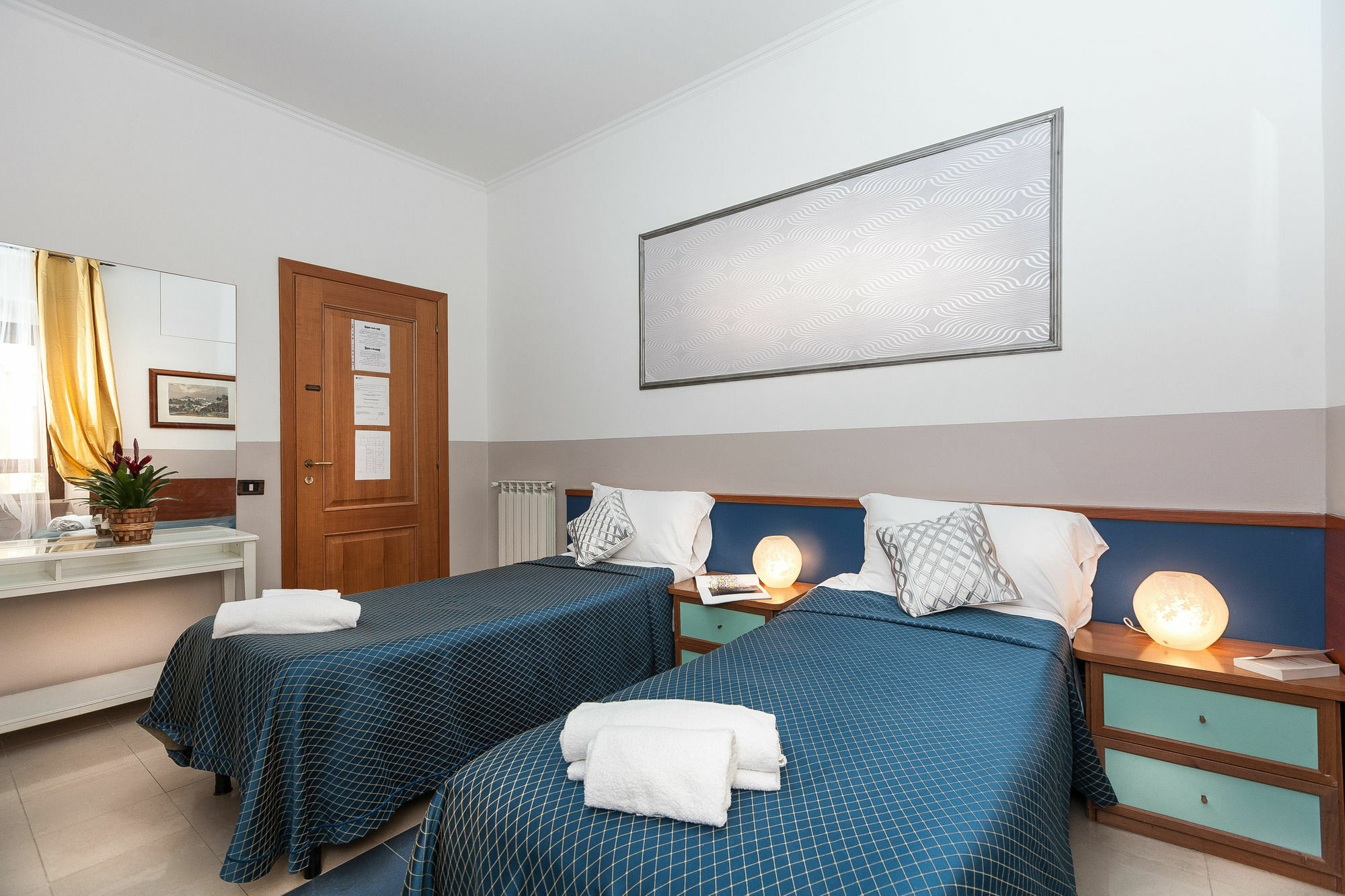 Ora Guest House โรม ภายนอก รูปภาพ
