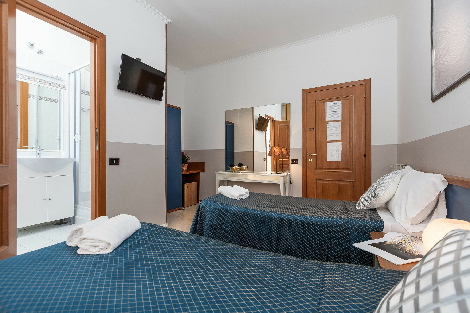 Ora Guest House โรม ภายนอก รูปภาพ