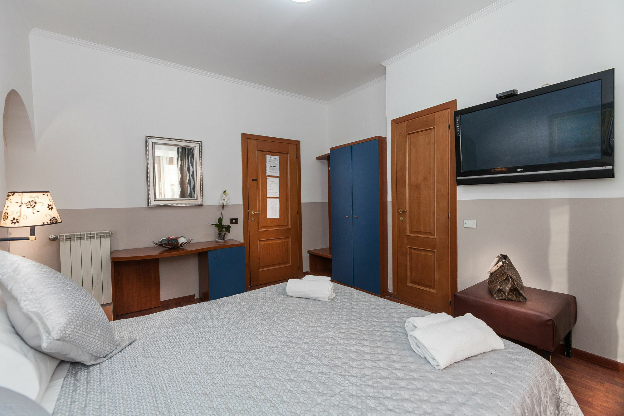 Ora Guest House โรม ภายนอก รูปภาพ