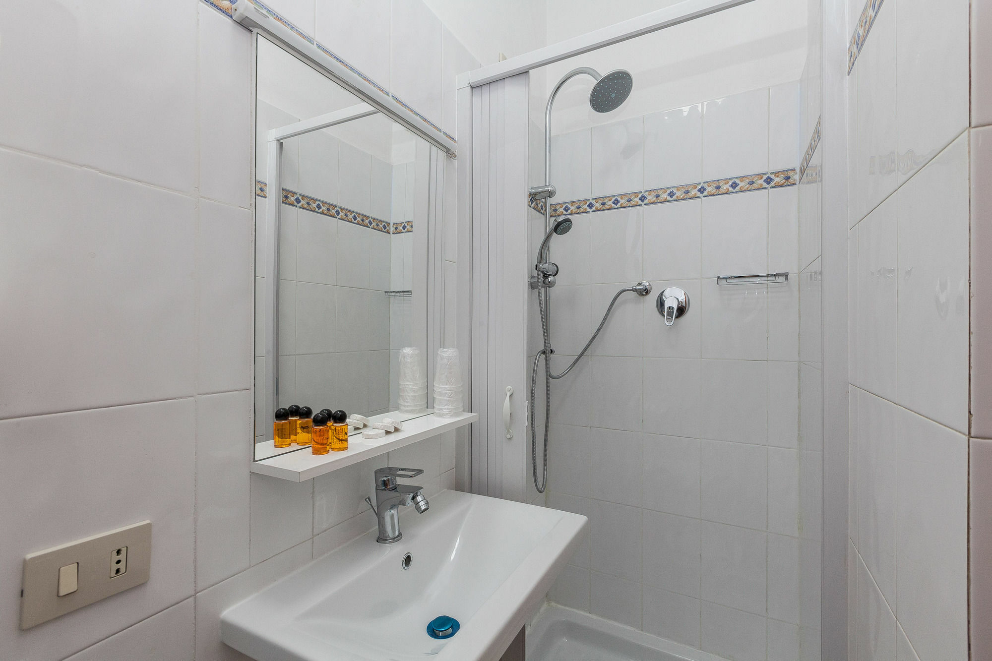 Ora Guest House โรม ภายนอก รูปภาพ